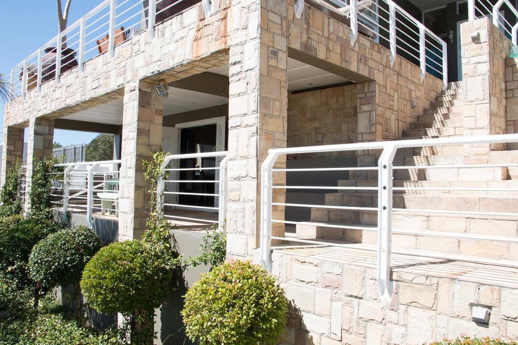 4 On Montagu Accommodation มอสเซิลเบย์ ภายนอก รูปภาพ