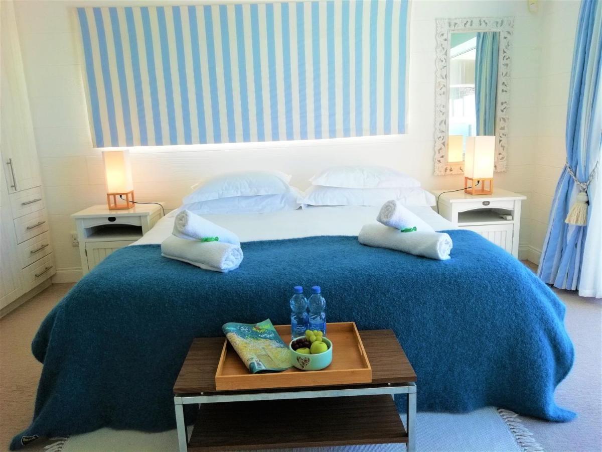 4 On Montagu Accommodation มอสเซิลเบย์ ภายนอก รูปภาพ